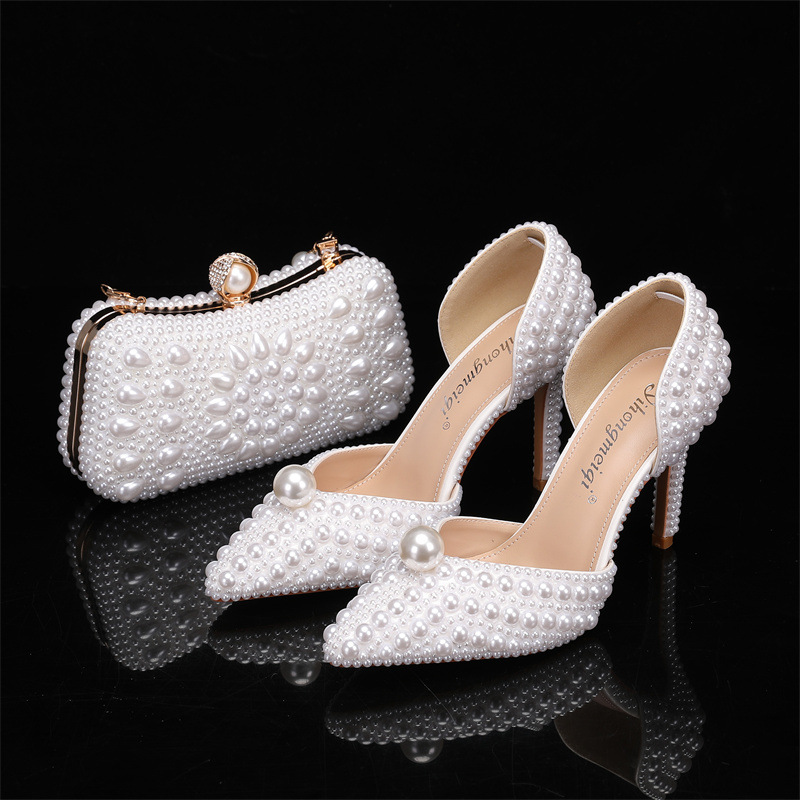 Mens Fashion Dress Shoes - ชุดกระเป๋าและรองเท้าสำหรับผู้หญิง รองเท้าแต่งงานประดับมุก รองเท้าส้นสูงสีขาวเบจ รองเท้าออกงานหรูหราสง่างาม ดีไซน์เนอร์ รองเท้าปาร์ตี้