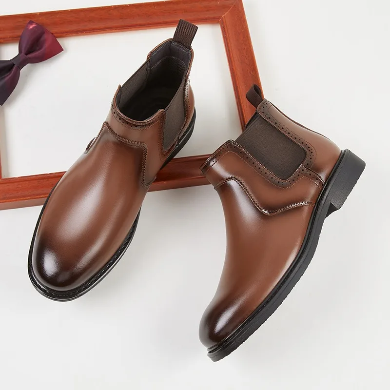Mens Fashion Vintage - รองเท้าบูทหนังผู้ชายสไตล์วินเทจ งานแฮนด์เมดสุดหรู คอลเลคชั่นฤดูใบไม้ผลิ 2026 แฟชั่นใหม่ สไตล์อังกฤษ